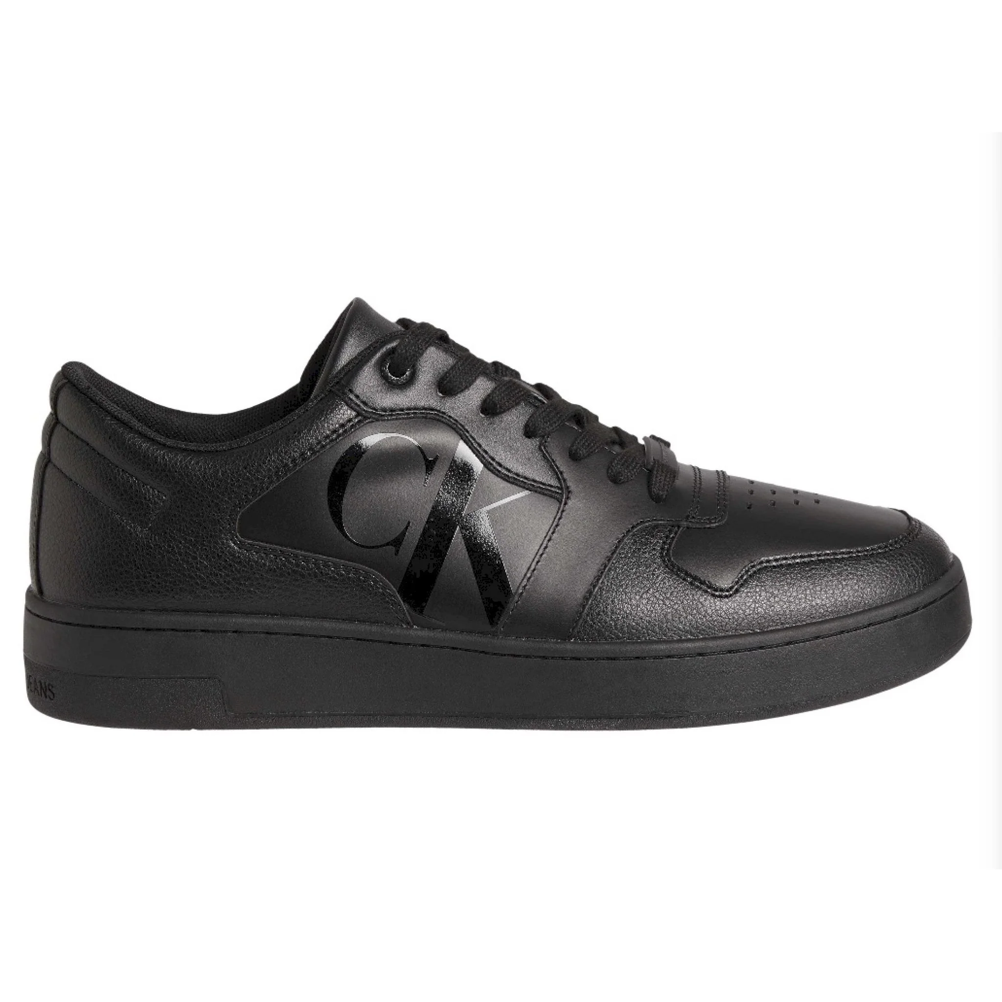 Cupsole lace up basket low poly - immagine 3