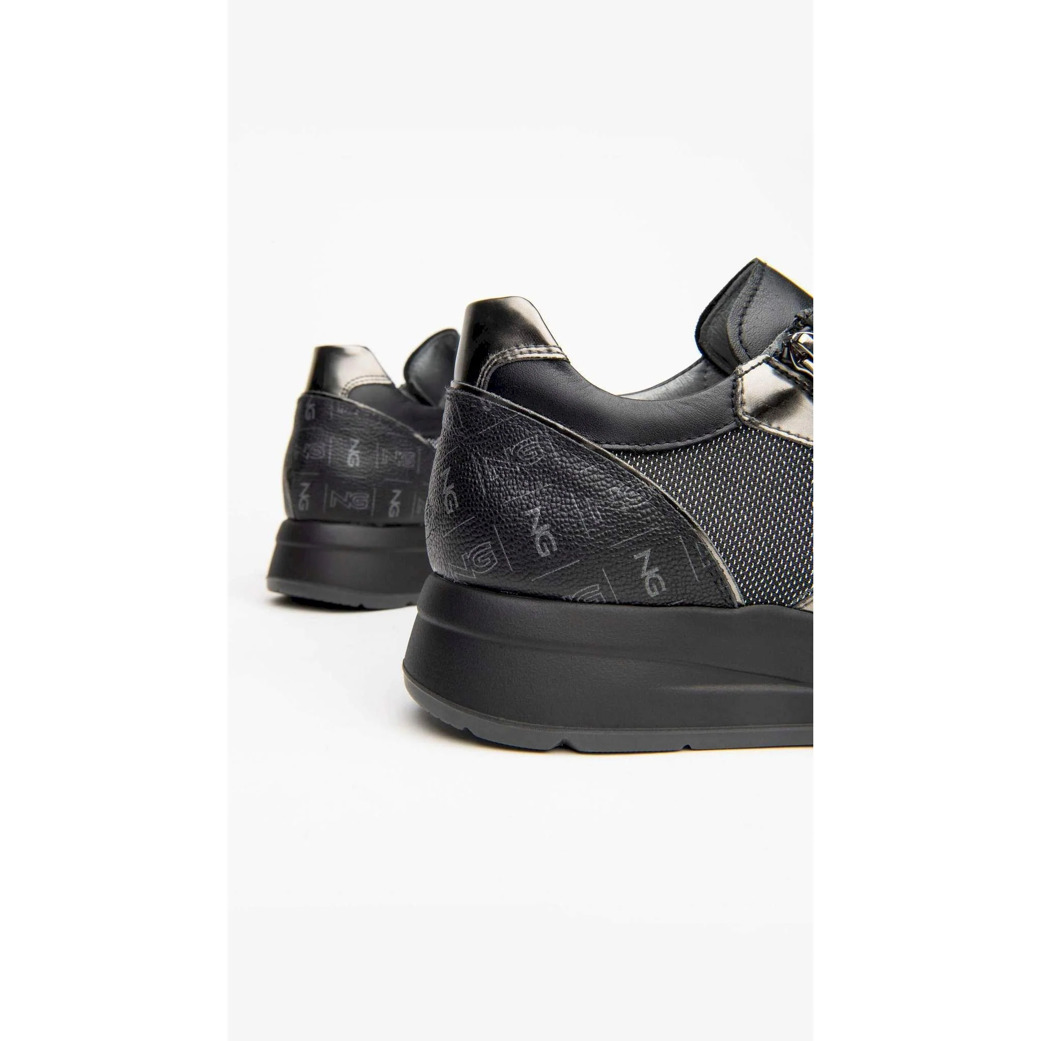 Sneaker donna in pelle - immagine 3