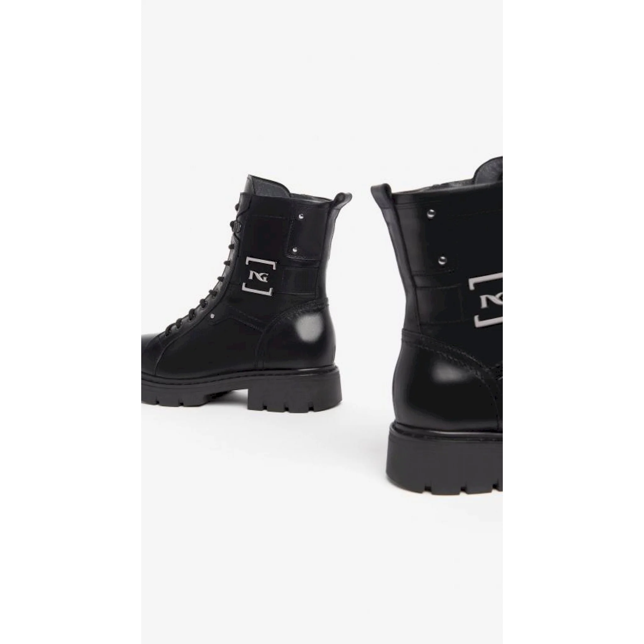 Anfibi donna in pelle - immagine 5